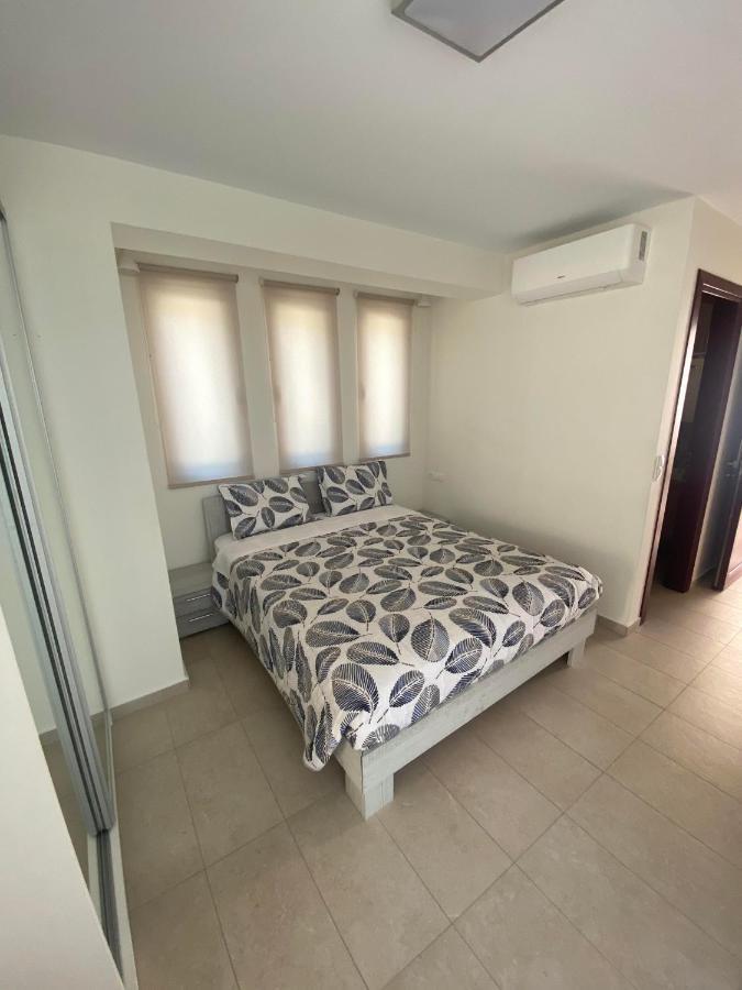 Elpiniki Luxury Rooms Nea Poteidaia Exterior photo