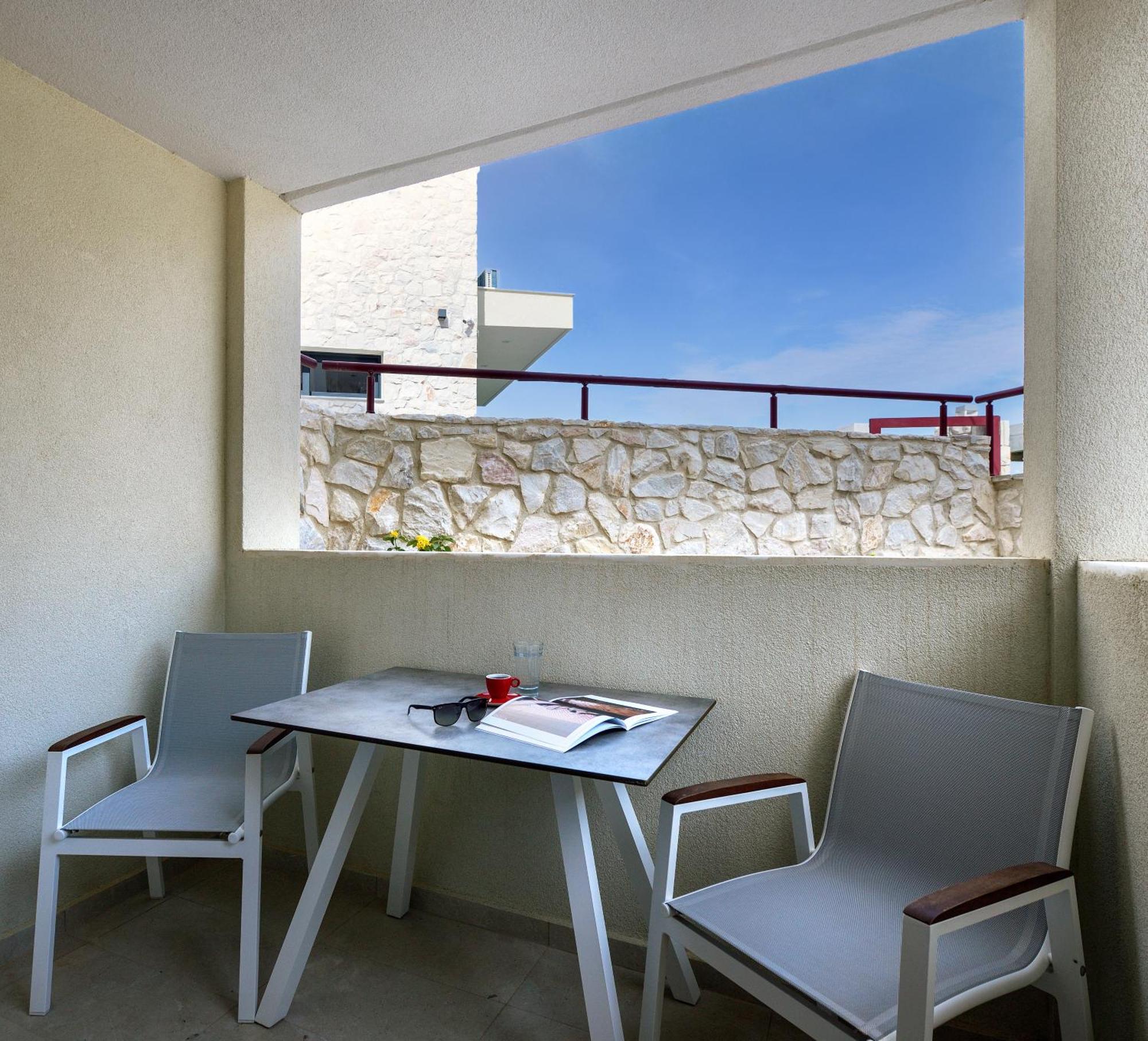 Elpiniki Luxury Rooms Nea Poteidaia Exterior photo